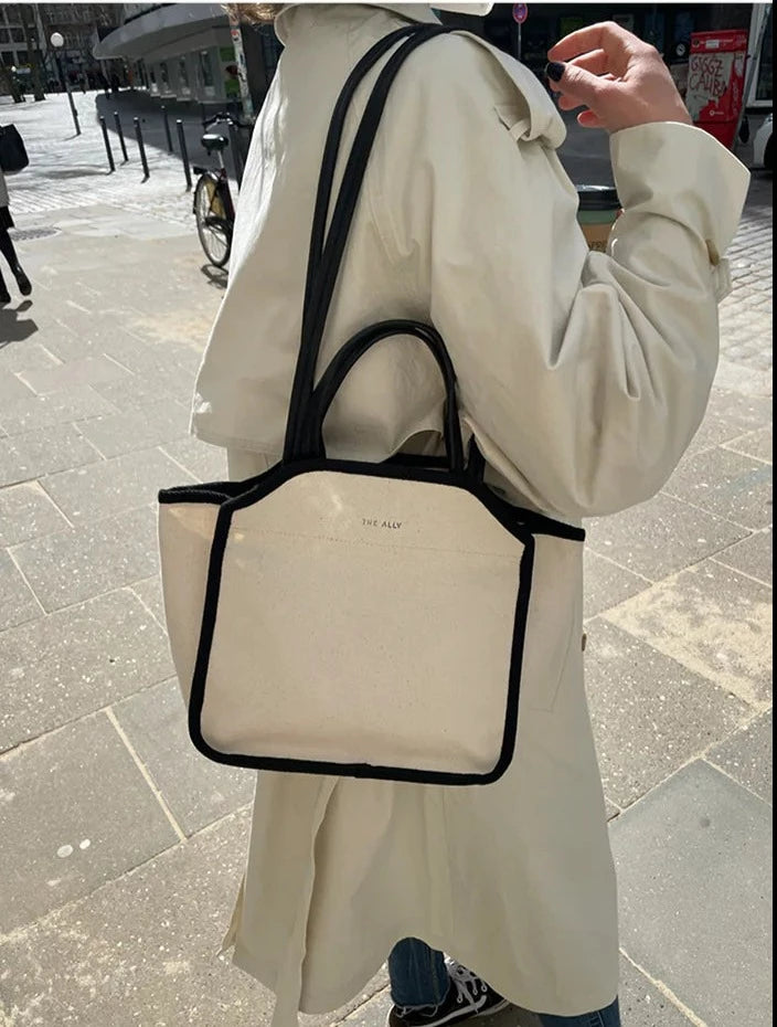 THE ALLY Mond Bag (附送小化妝袋)(2色)