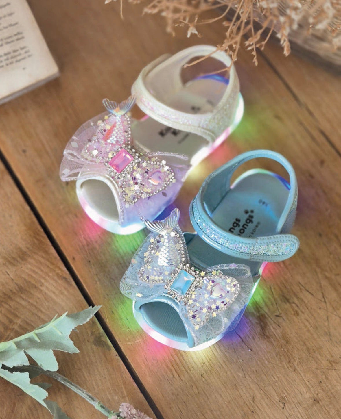 Koongs Koongs LED Aurora sandals