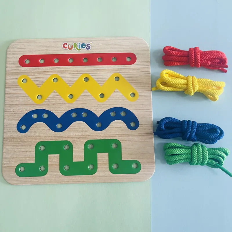 Curios Lacing Card Game 穿線板