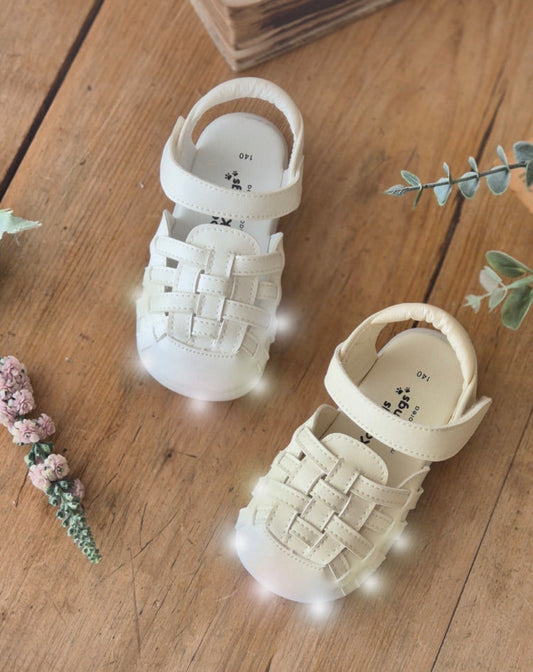 Koongs Koongs LED Lyon sandals