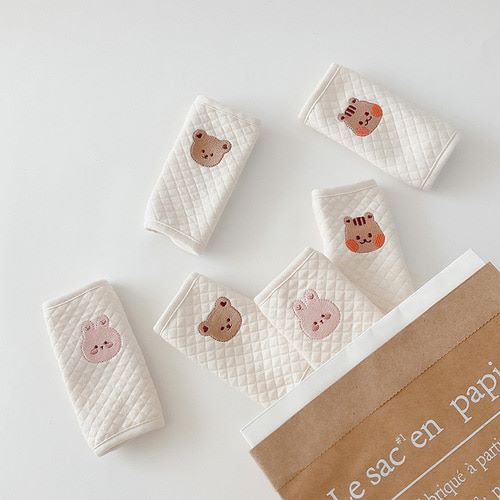 DTD 鑽石絎縫嬰兒車安全帶保護套